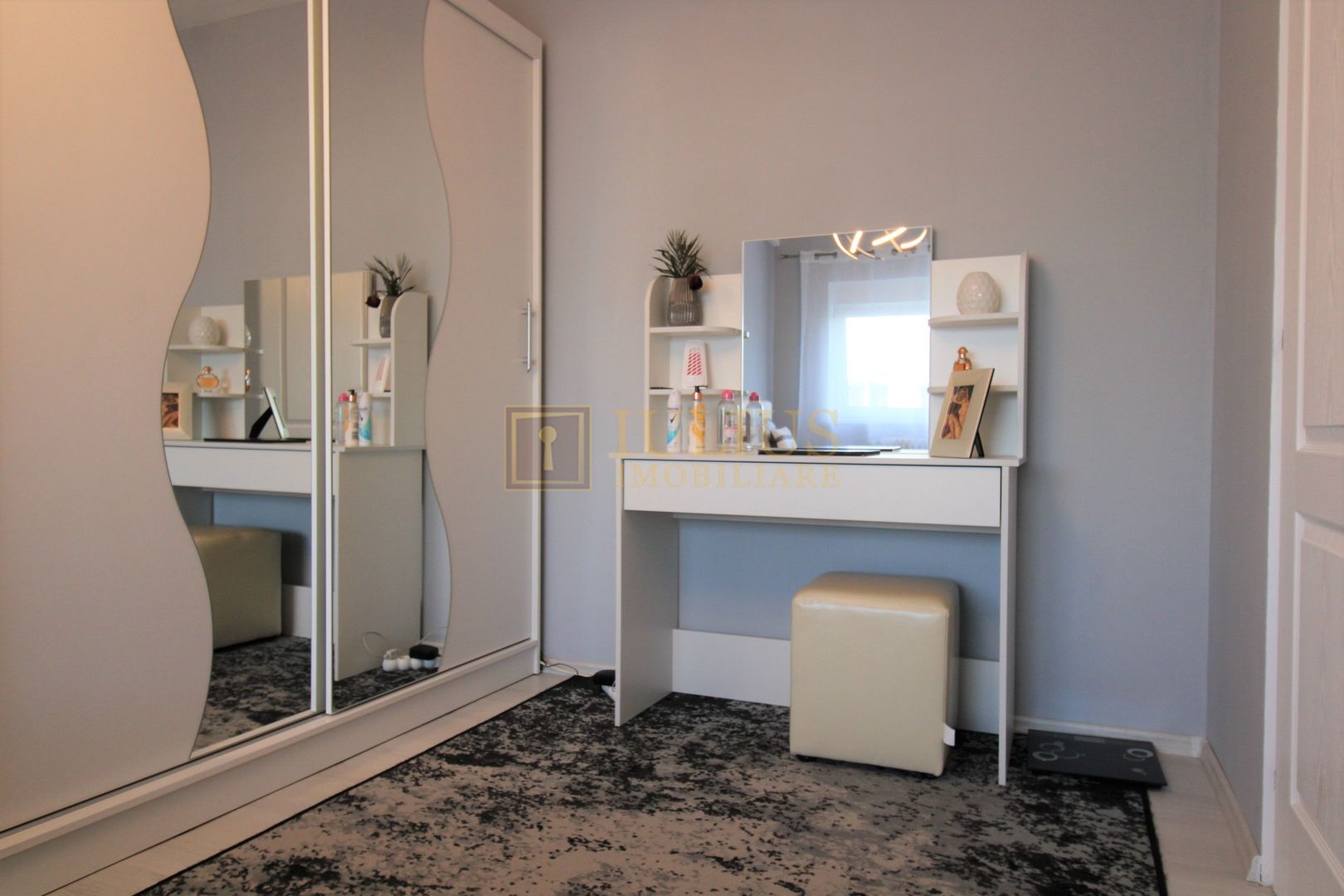 3 camere, clima, bloc anvelopat, Str. Cosminului - Girocului. - Poză 6