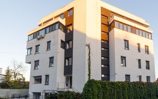 Vânzare, apartament, 4 camere, zona Giulești - Poză 1