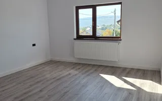 Casă individuală în Tomești, cartier de case noi, parter, 132 mp construiți, 505 mp teren - Poză 13