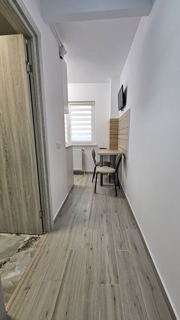 Zona Spitalul Judetean -Carpatilor garsoniera mobilata - Poză 6