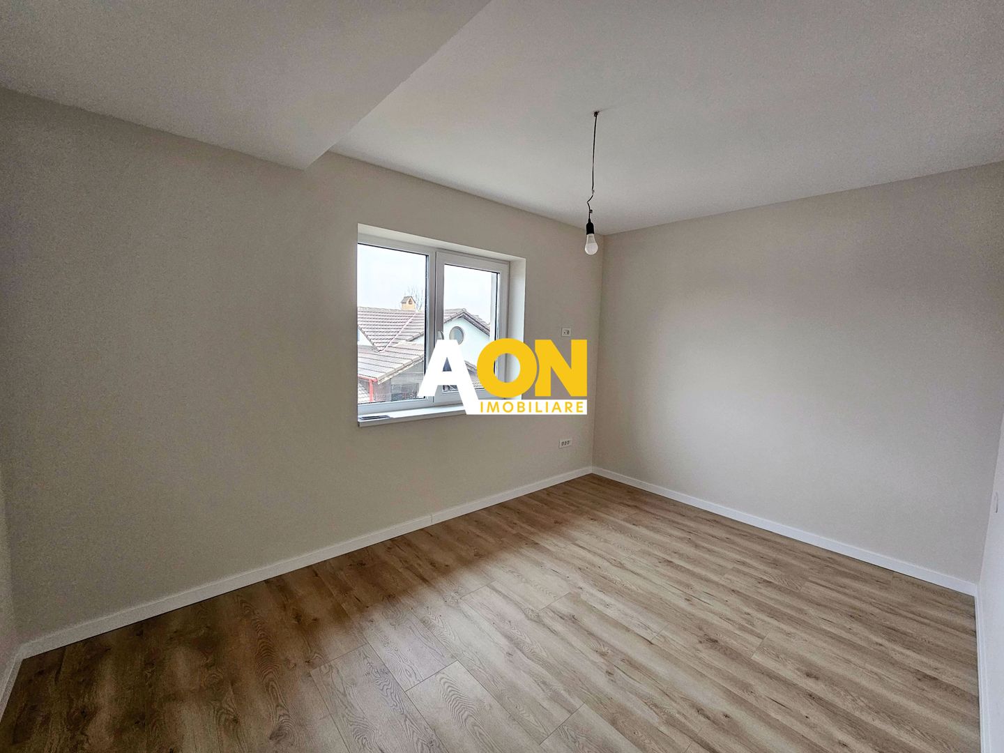 Casă nouă P+1, 4 camere, 124 mp utili, panouri solare, cartier Orizont - Poză 15