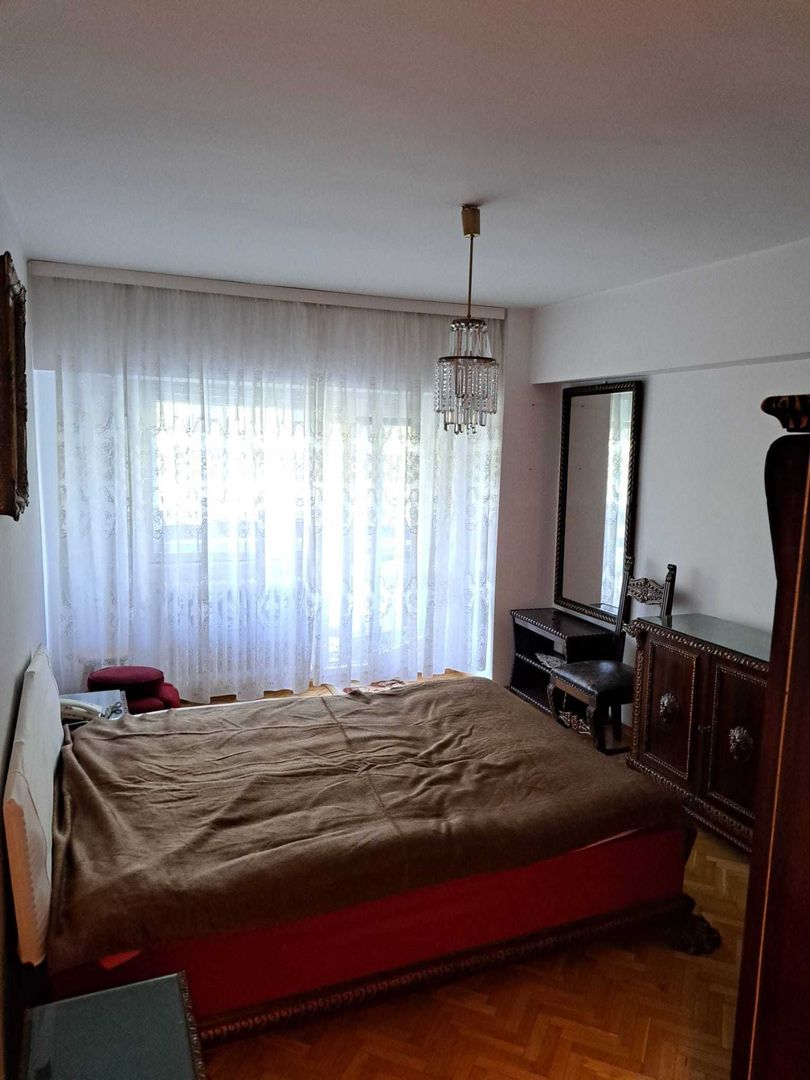 Apartament 3 camere Bd Unirii (fântâni) - Poză 2