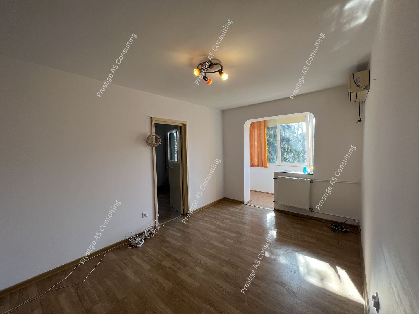 Apartament 2 Camere | Etaj 4/4 | Intrarea Umbroasa Dacia - Poză 2