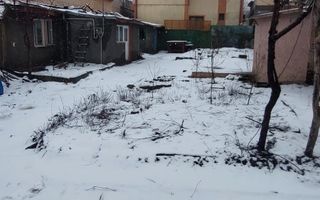 48500 Euro- 293 mp. Teren si casa batraneasca in mun. Galati - Poză 4