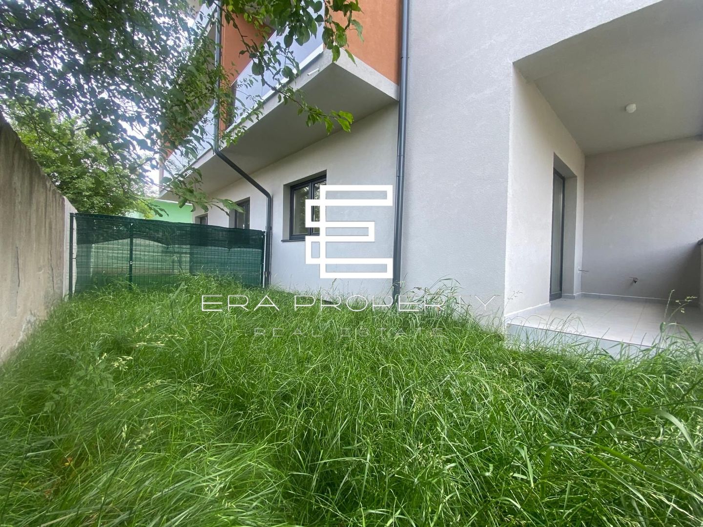 Apartament 2 camere cu grădină ,la cheie, intabulat -Selimbar - Poză 1