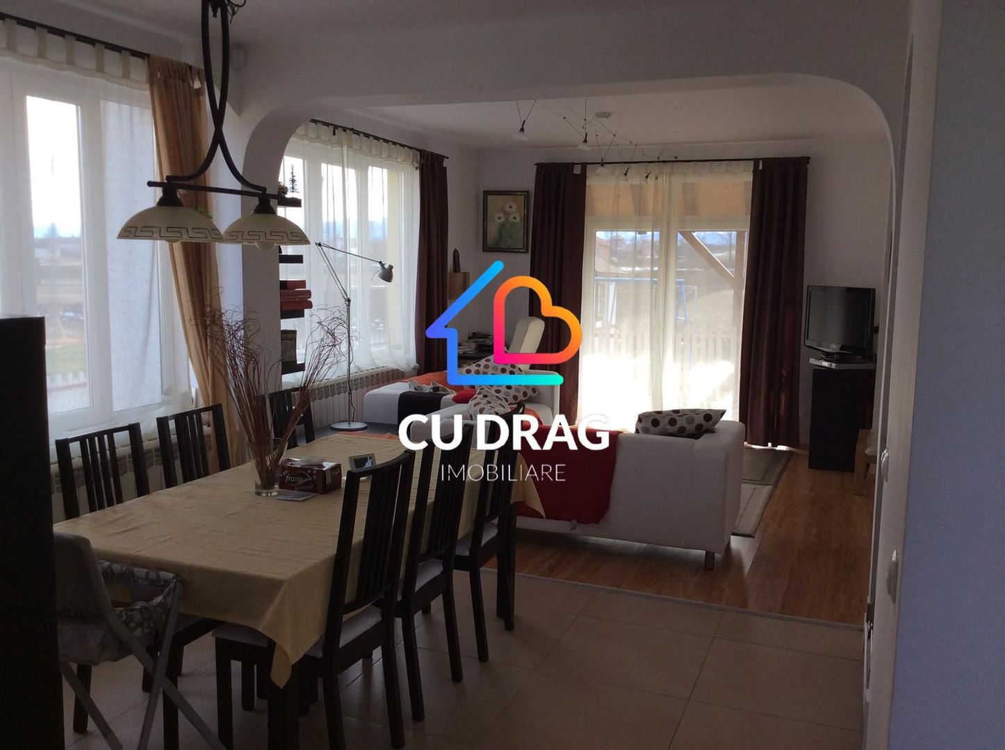 Casa Sura mica cartier EDEN mobilata si utilata 500 mp teren - Poză 2