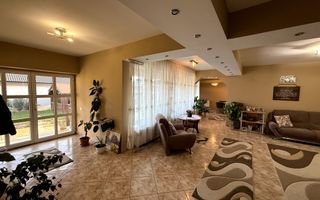 Proprietate impresionanta de vanzare cu mult teren in Santandrei - Poză 10