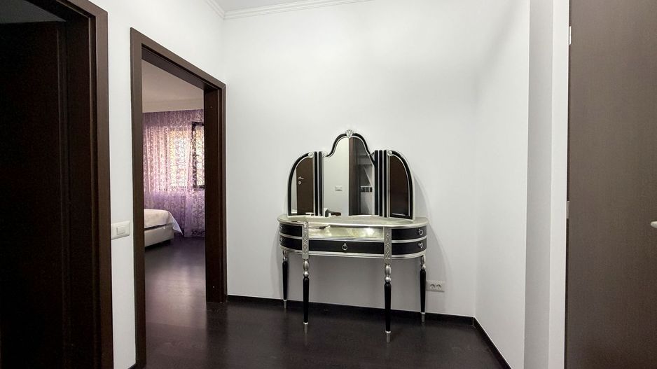 UNIC Apartament 4 camere cu curte proprie de 70 mp și parcare | Aviației - Poză 12