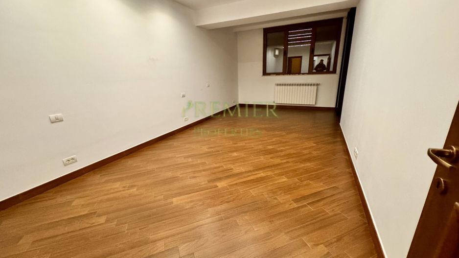 APARTAMENT DE 3 CAMERE DE VANZARE IN BLOC SOLID | DOROBANTI | R.BELLER | - Poză 12