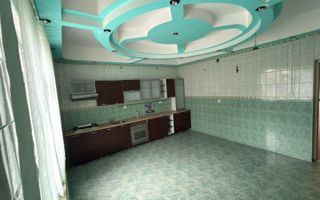 Vila P+2 Alexandru Cel Bun cu doua etaje si curte proprie - Poză 5