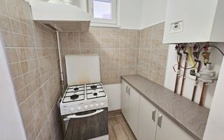 Apartament 3 camere, etaj 2, zona ultracentrala - Poză 5