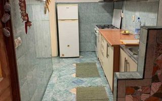 Vand casa cu 121 mp suprafata construita si teren 1635 mp - Poză 7