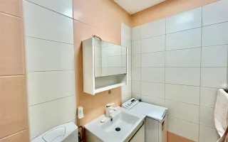 Apartament de închiriat în Sibiu – 3 camere, decomandat, 2 băi, 80 mp - Poză 19