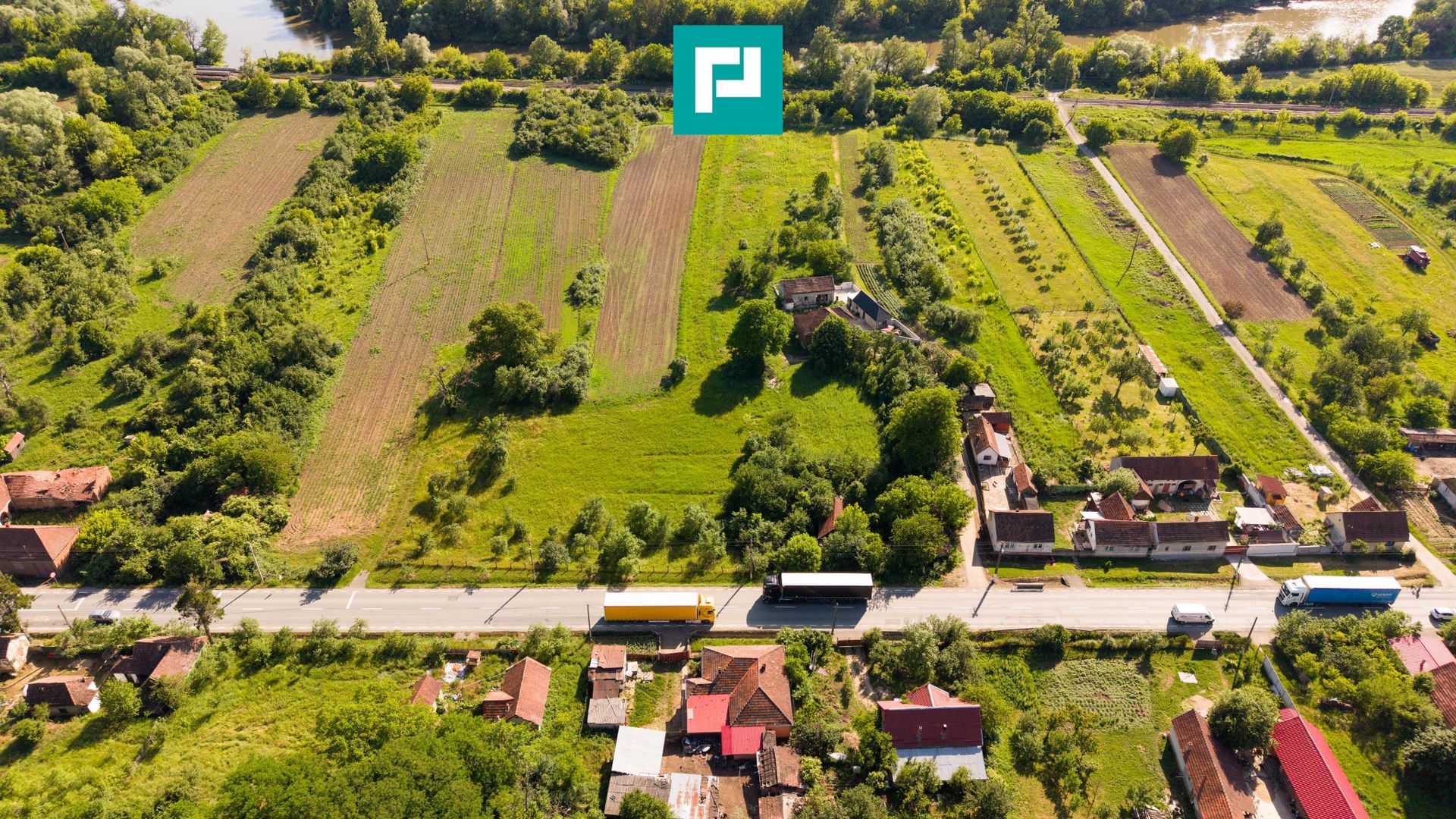 Teren intravilan 5.200 mp – Căpruţa, com. Bârzava - Poză 2