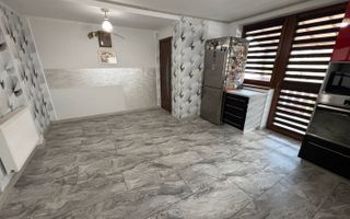 Casa la cheie 5 camere 250 mp curte libera 4 bai P+1+M Arhitectilor - Poză 19