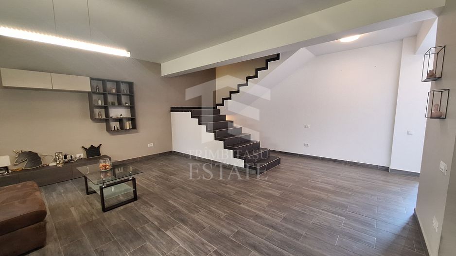 Duplex 4 cam 3 bai parcare&curte Prelungirea Ghence str. Maracineni - Poză 12
