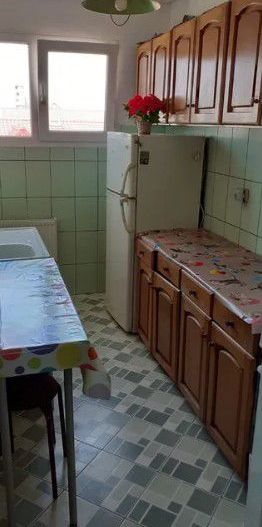 Zona  - Piata Astra, garsoniera in bloc de apartamente - Poză 5