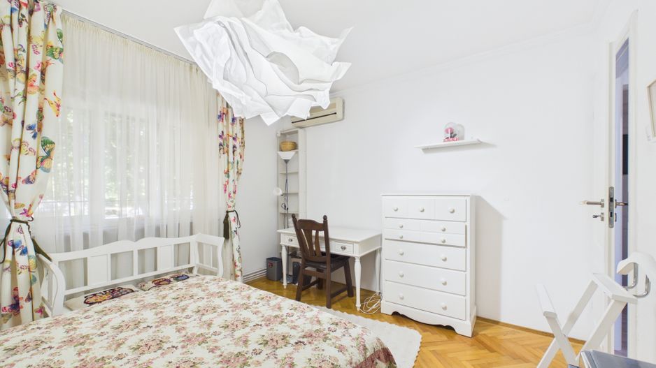 Apartament cu 4 camere de vanzare, Centrala proprie, 13 Septembrie - Poză 27