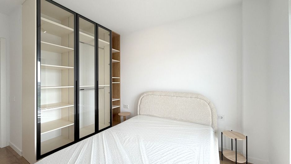 Studio mobilat si utilat | terasa 10 mp | Prima Vista Pipera-Barbu Vacarescu - Poză 4