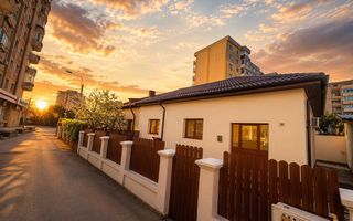 Casa compet renvoata Piata Mihai Viteazau Ploiesti, curte - Poză 6