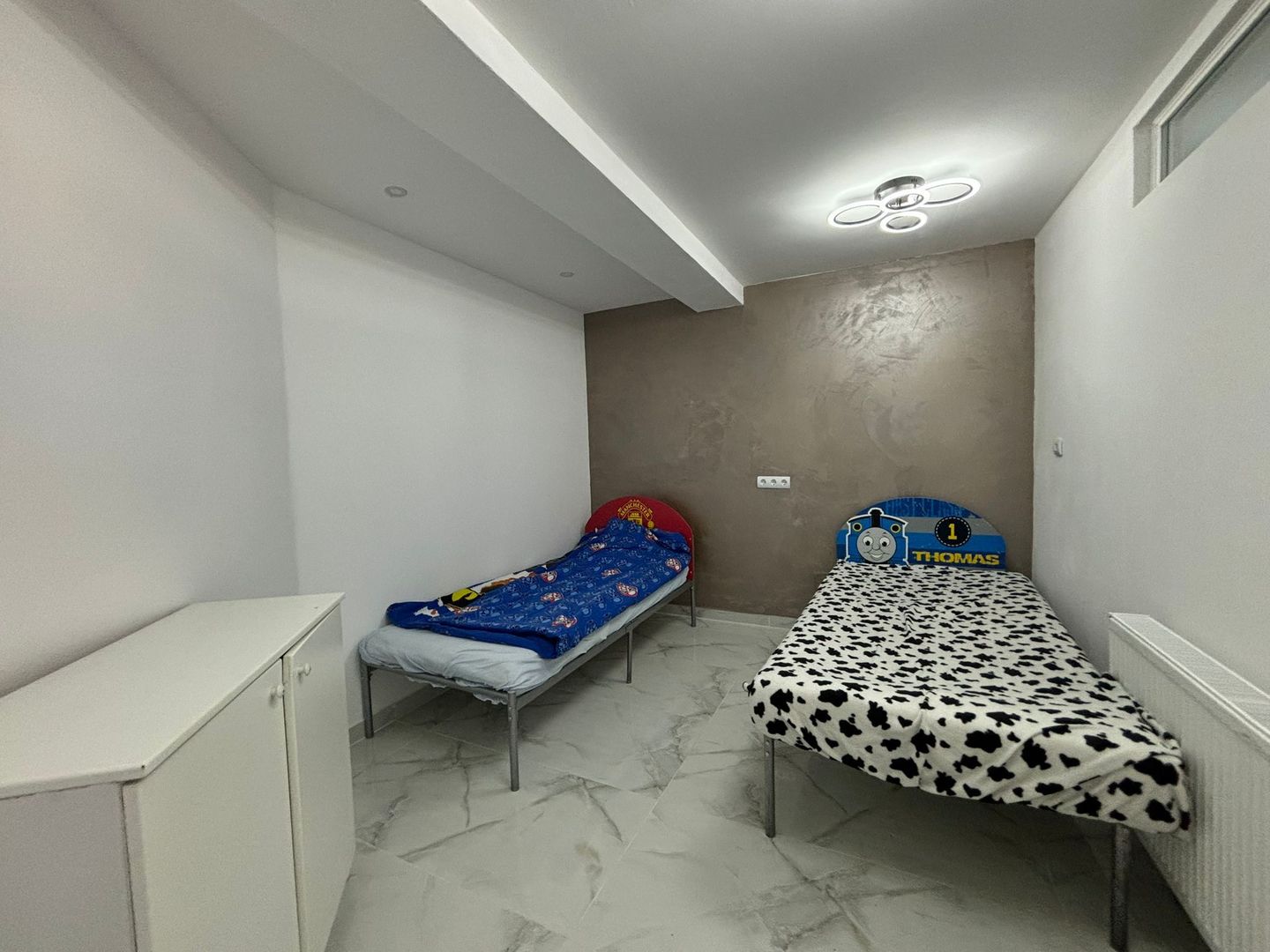 Apartament 3 camere PRETABIL pentru muncitori - Poză 4