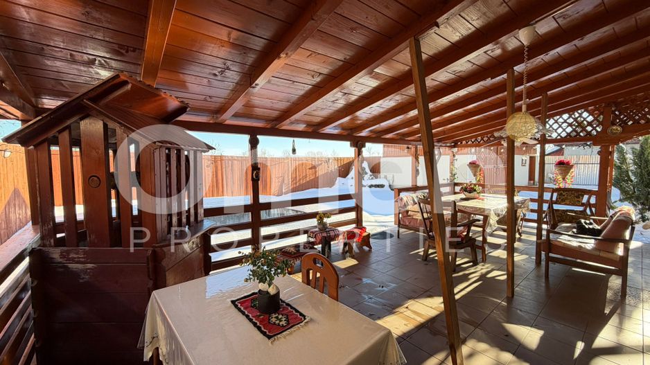 Casa cu piscina de vanzare, cu 6 ari de teren, Unguras - Poză 25