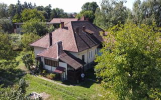 Casa vacanta,investitie  in Gurahont cu teren generos - Poză 2