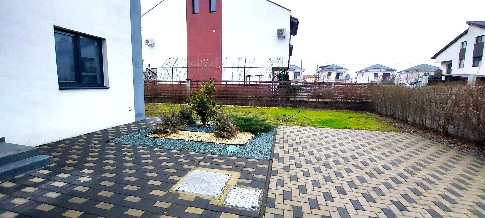 Casa de vanzare cu 5 camere Bragadiru | Complex modern | Curte 260 mp - Poză 6