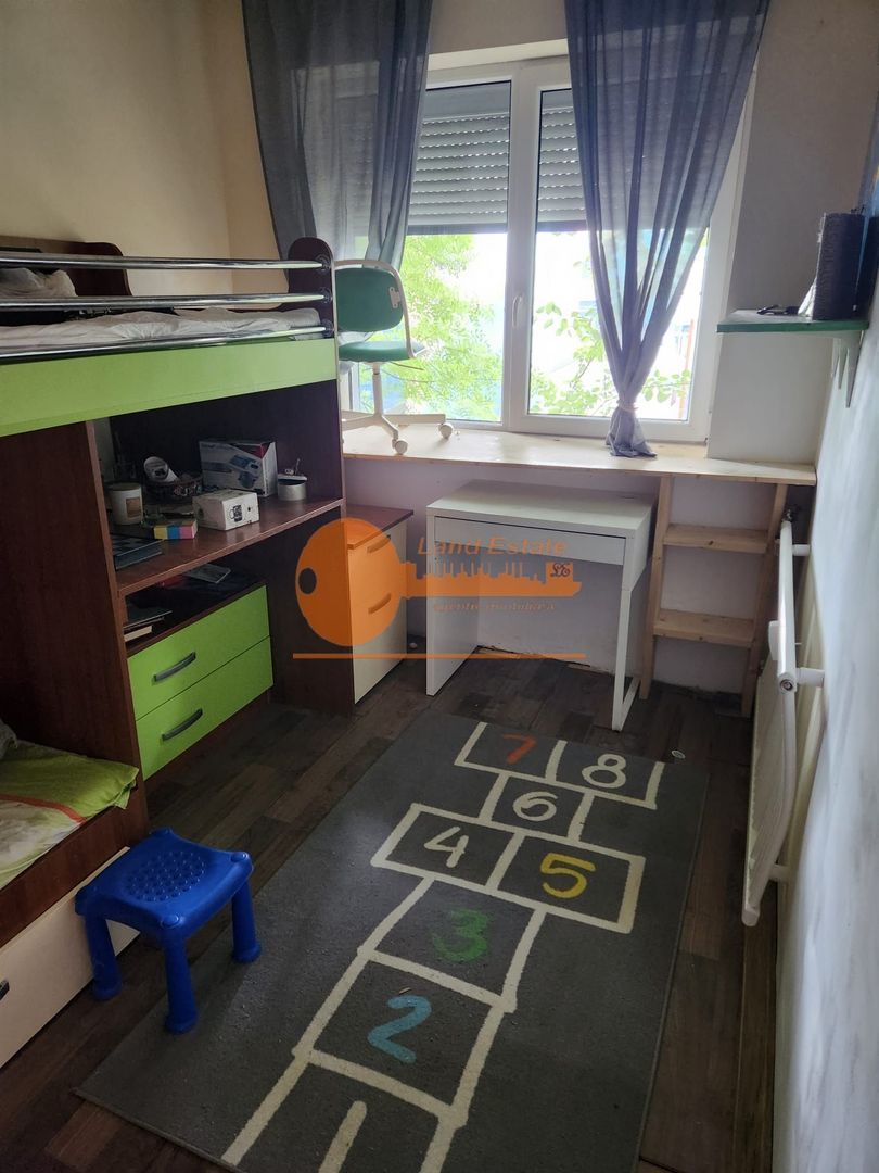 Apartament 3 camere Apusului - Poză 4