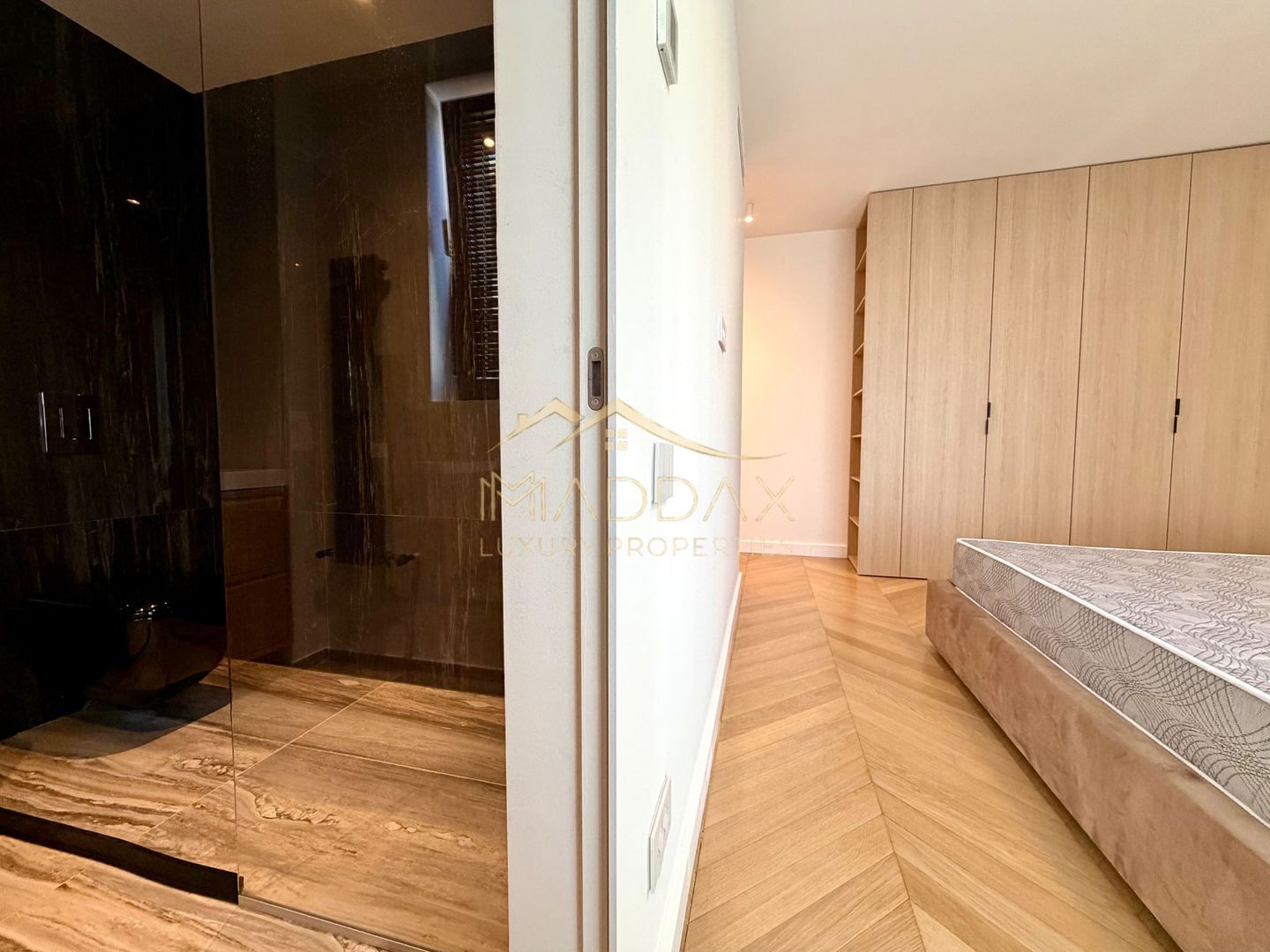 Apartament cu 3 camere *110mp* + 3 terase / Parking / Herastrau - Poză 26