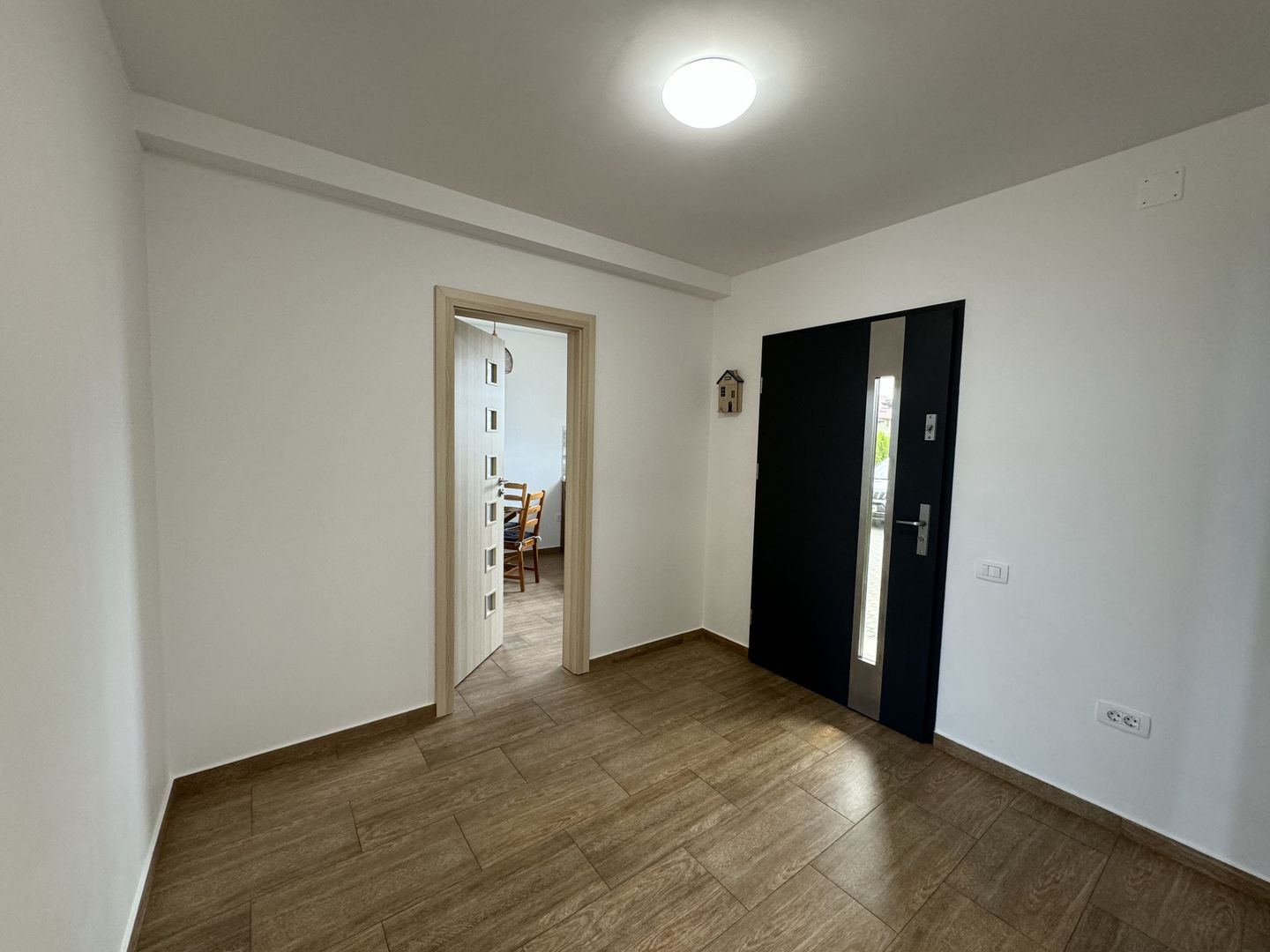 Vilă modernă de vânzare în Cristian | Construcție 2019 | Teren 500 mp - Poză 12