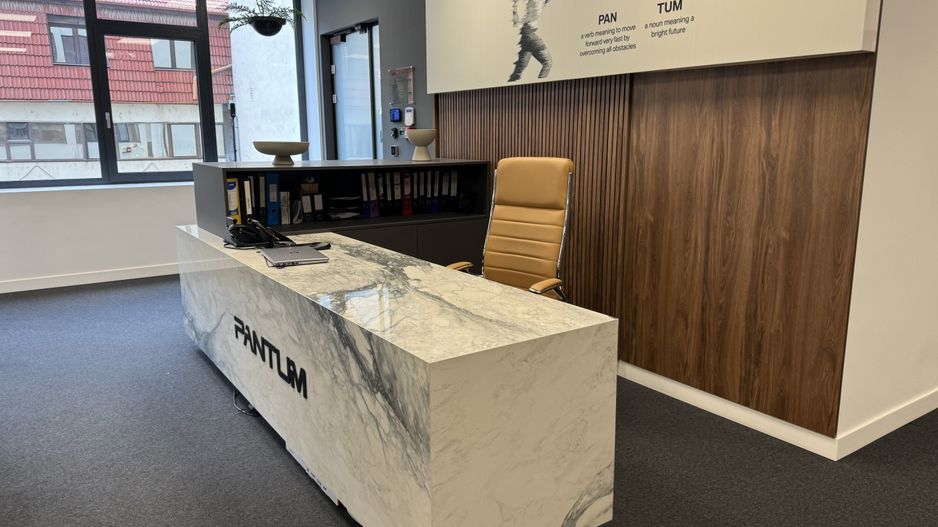 Imobil Premium de Închiriat: Eficiență și Tehnologie de Vârf - Poză 32