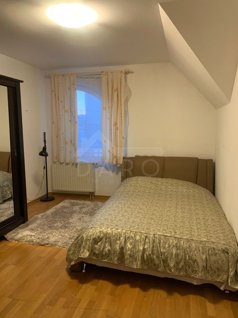 Se inchiriaza casa 3 dormitoare, living, dining, garaj Str Muntenia - Poză 6