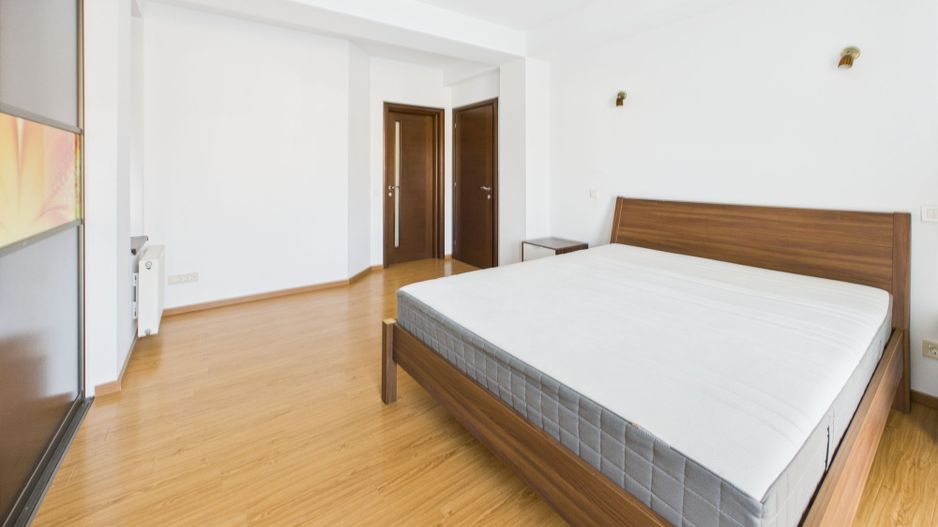 Apartament 3 camere, 2 băi, curte și parcare | Otopeni – Odăi - Poză 11
