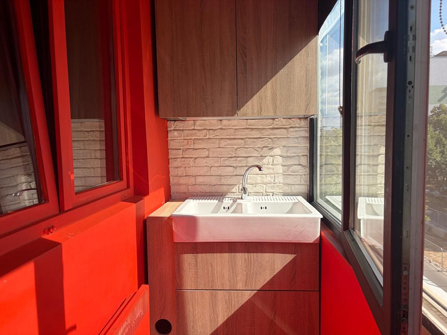 Apartament cochet, doua camere semidecomandat, 1 Mai - Poză 10