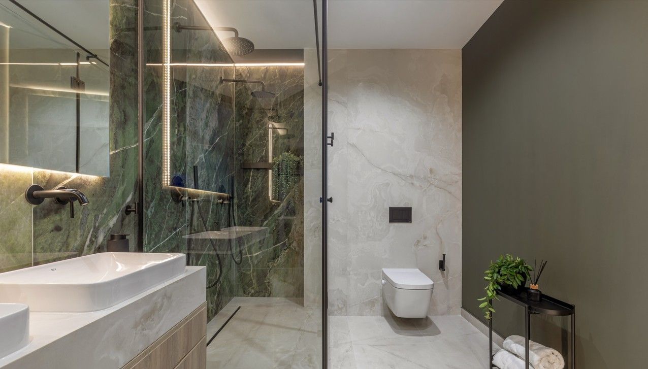 Designer penthouse lux I vedere panoramica oras I terasa jacuzii - Poză 4