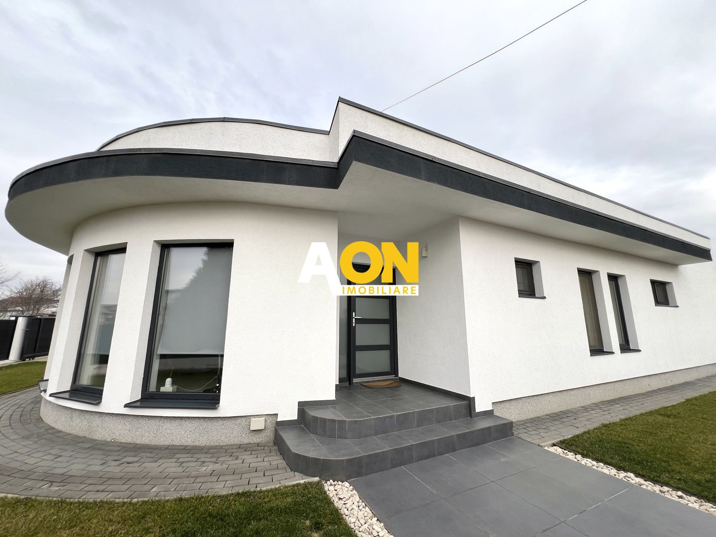 Casa individuala superfinisata, 3 camere, 2 bai,  500mp teren - Poză 30