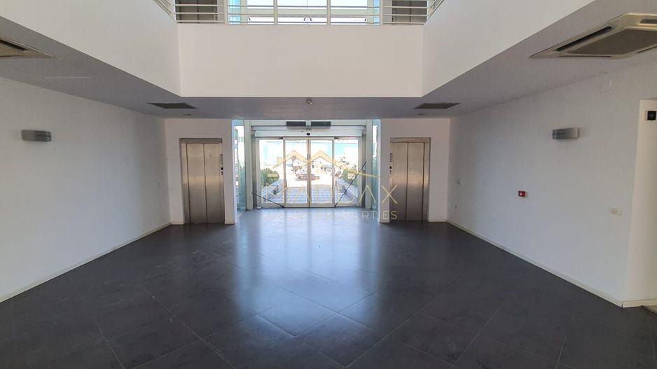 Cladire de birouri de inchiriat***Militari - Poză 4