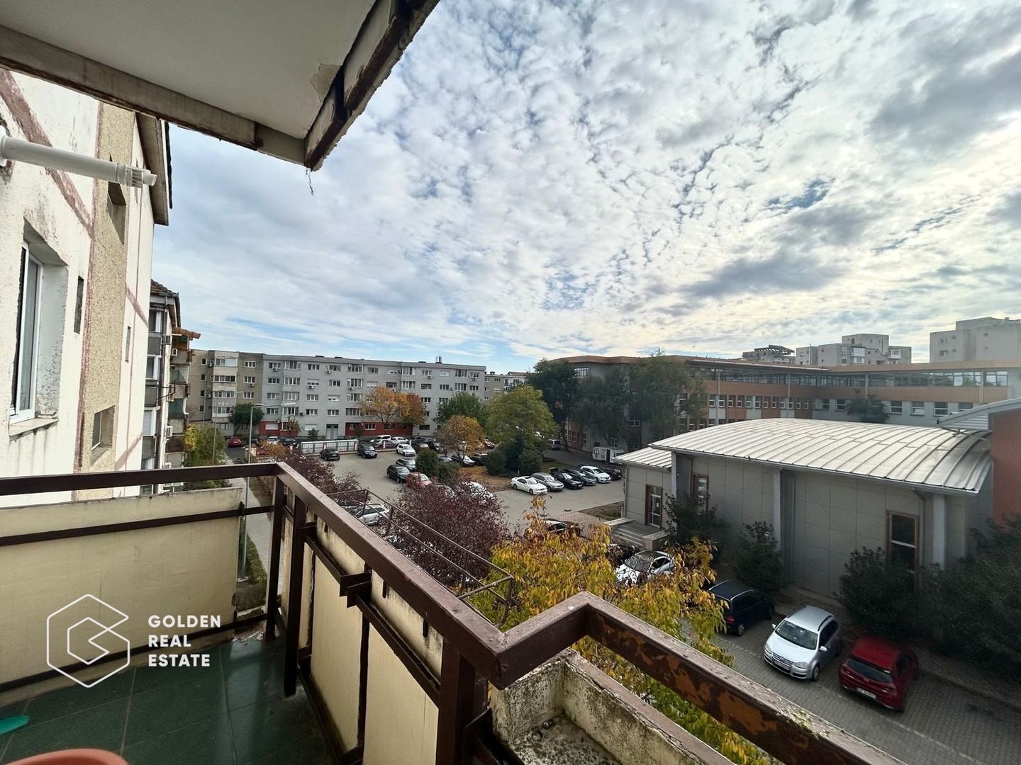 Apartament cu 3 camere, etaj 3, zona 300 Micalaca - Poză 13