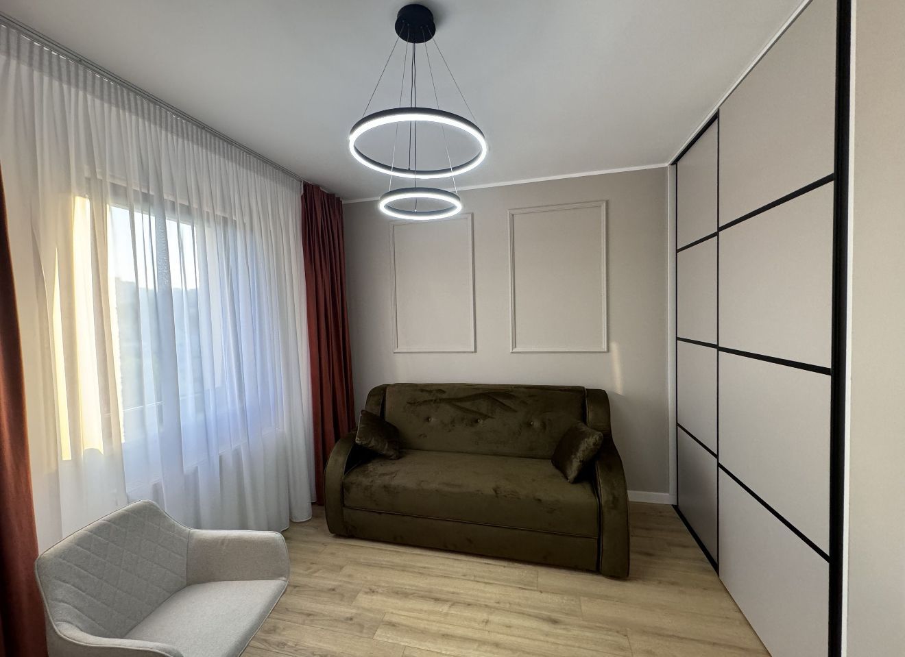 GARSONIERA ROKA RESIDENCE, MOBILAT MODERN, BLOC NOU, CONTRACT ANAF - Poză 2