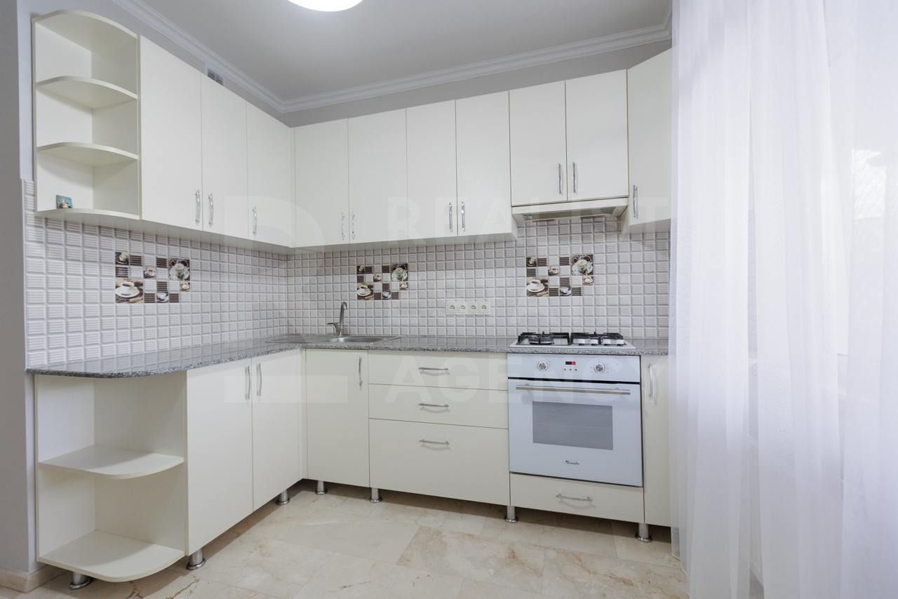 Vânzare, apartament, 2 camere , str. Alba Iulia, Buiucani - Poză 3