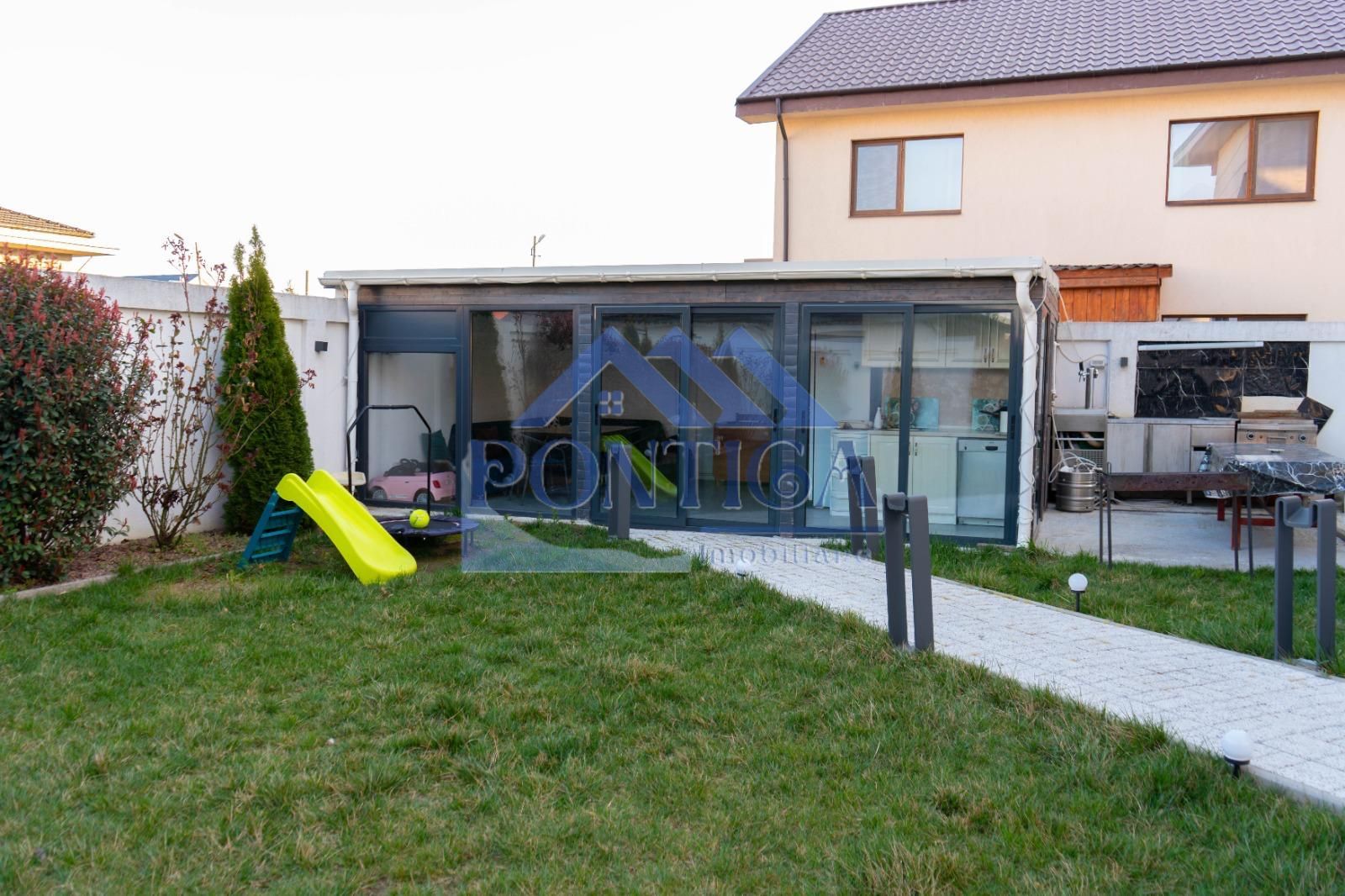 Casa de vanzare - Poză 13