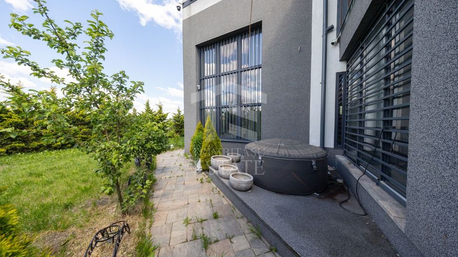 Sanpetru ,Subcetate-Casa 4 camere,3 bai+480 mp teren - Poză 26