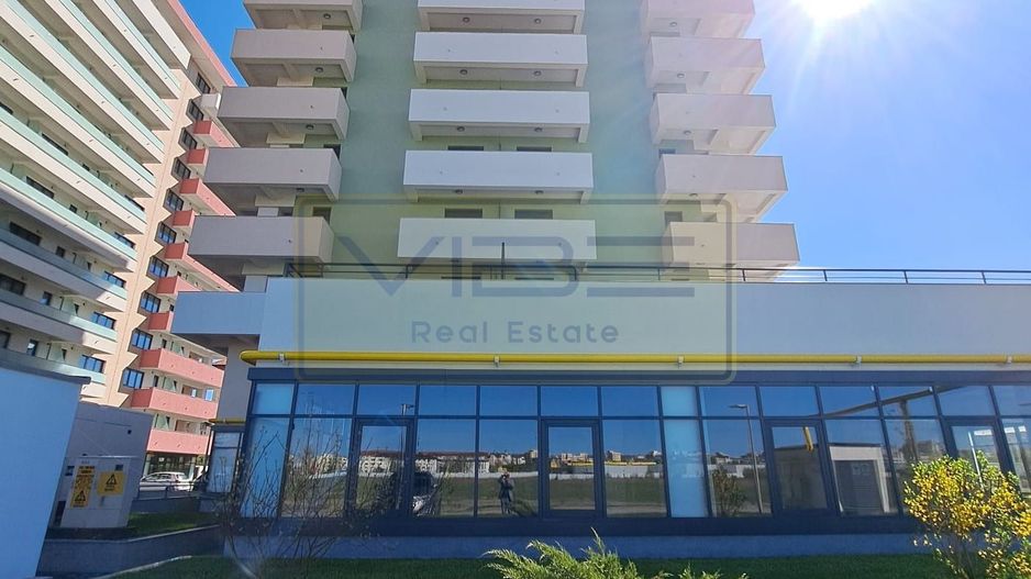 Spatiu comercial / Office NOU Podu Ros - Piata Nicolina - Poză 15