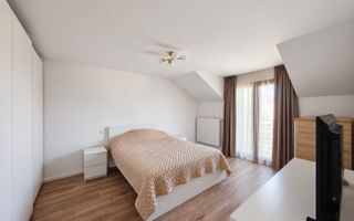Vila cu 4 camere de închiriat | Henri Coandă | curte - Poză 6