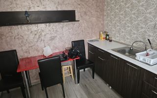 Casa 35 mp cu curte 300 mp, Micro 17 – Str. Oltului, 250 euro lunar - Poză 4