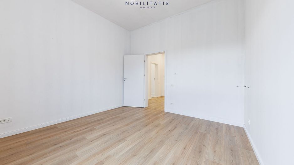 Duplex de vanzare la liziera padurii - 130 mp, 4 bai & 4 dormitoare - Poză 24