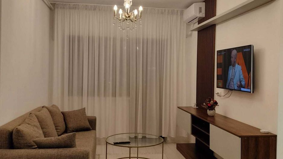 Studio Mihai Bravu - Poză 1