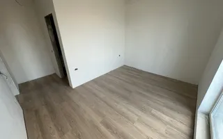 Apartment bloc nou cu lift si loc de parcare inclus - Poză 13