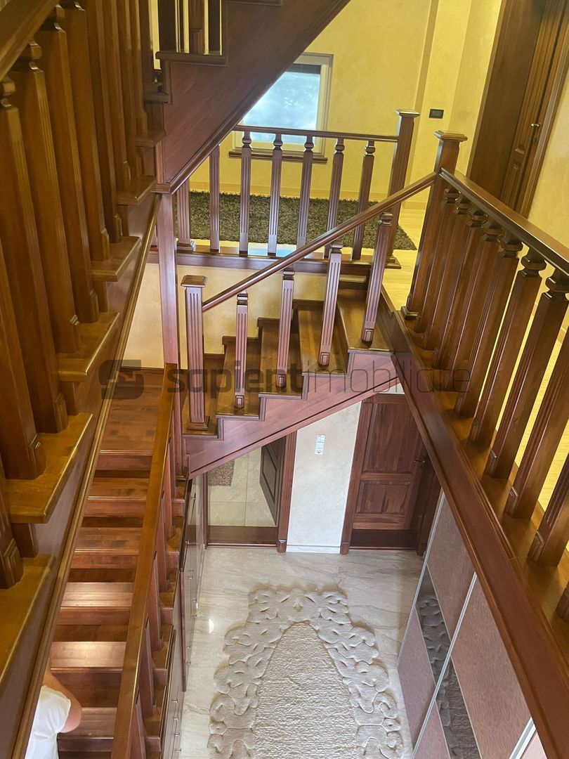 VILA IN ORADEA - Poză 8